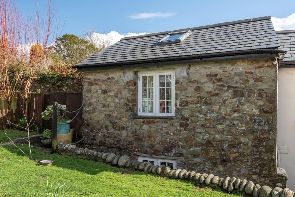 Coastal Cottage 'The Garden Cottage ' Hartland Dış mekan fotoğraf
